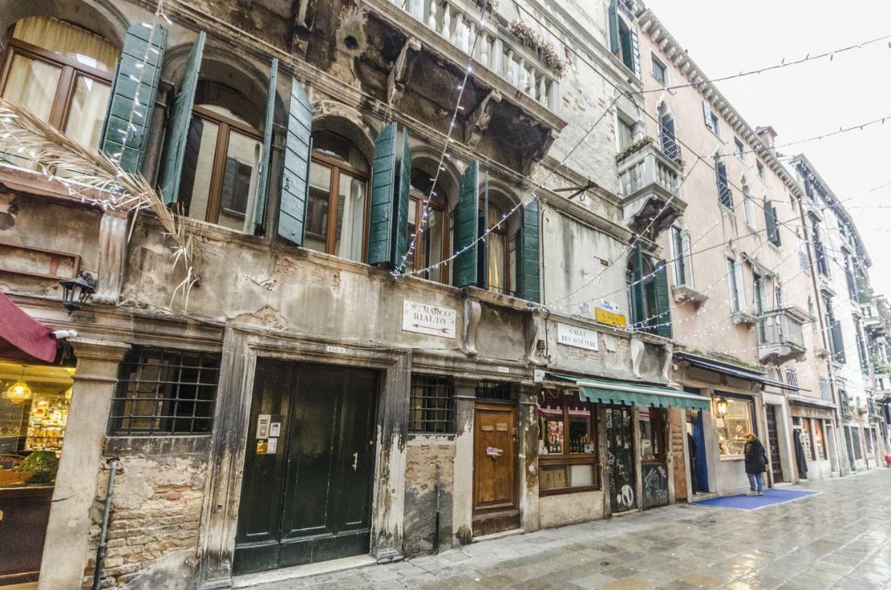 Corte Rialto Venedig Exteriör bild